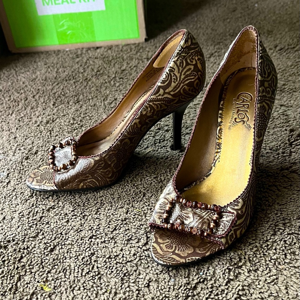 Carlos Santana heels, size 6